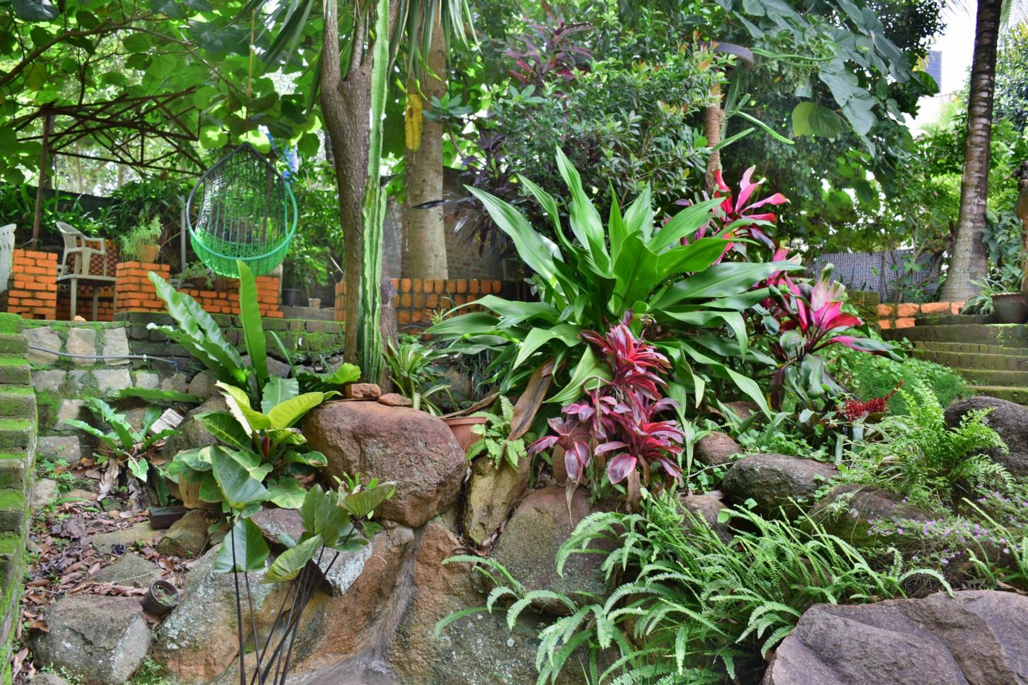 Silent Waters Resorts Yelagiri Extérieur photo