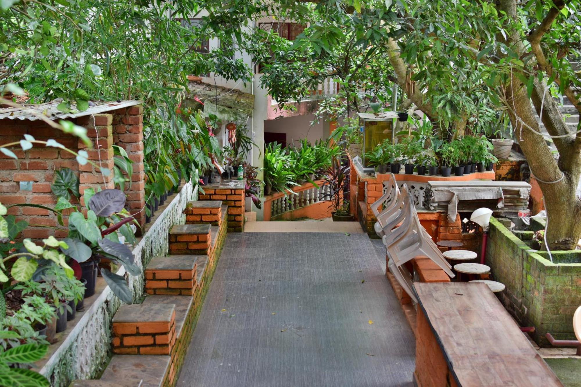 Silent Waters Resorts Yelagiri Extérieur photo